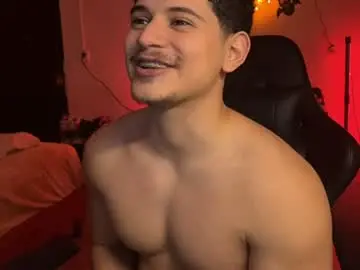 Chaturbate Free Porn Cam of lilhotnando