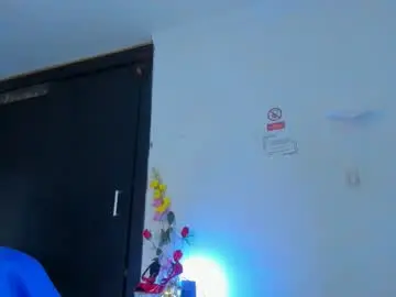 Chaturbate Watch Live Sex Cams of sweettdanielats