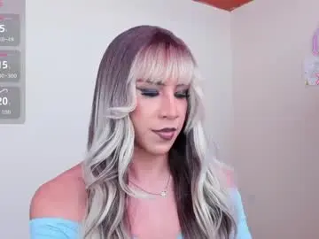 Chaturbate Free Porn Cam of alonehazel