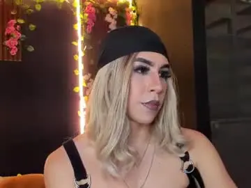 Chaturbate Adult Video Chat of alonehazel