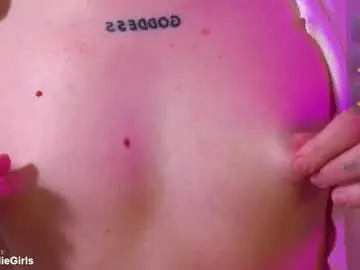 Chaturbate Best live sex cam show of cielomio