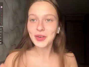 Chaturbate Watch Live Sex Cams of evonnesilvestre