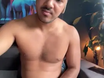 Chaturbate Sex Chat of highlatin_guys