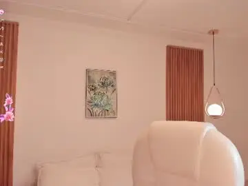 Chaturbate Free Live Porn of rebecca_ferrati