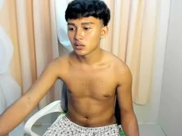 Chaturbate Live Sex Cam of zachary_lewis