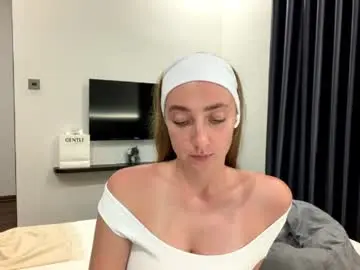 Chaturbate Sex Cam of adelasonkin