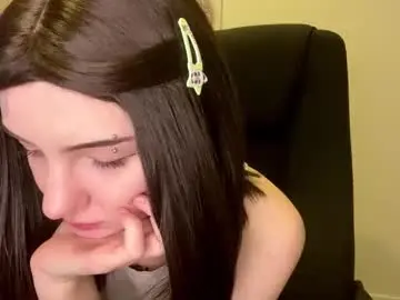 Chaturbate Adult Video Chat of camienevius