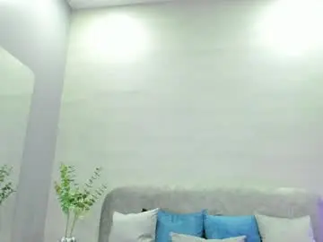 Chaturbate Live Sex Cam of ian_castillo_