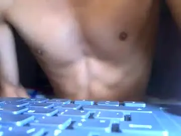 Chaturbate Live Sex Cam of ian_zaenz