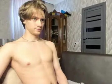 Chaturbate Live Sex Cam of milkiwy