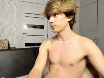 Chaturbate Watch Live Sex Cams of milkiwy