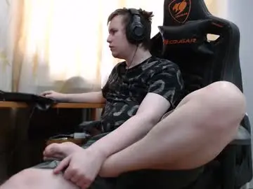 Chaturbate Nude Webcam of iliaskrisloveee