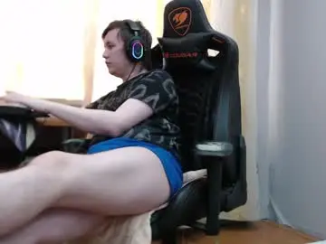 Chaturbate Nude Webcam of iliaskrisloveee