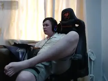 Chaturbate Sex Cam of iliaskrisloveee