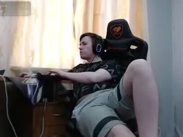 Chaturbate Live Porn of iliaskrisloveee