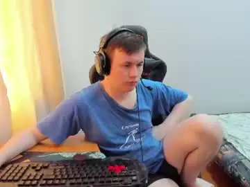 Chaturbate Best live sex cam show of iliaskrisloveee