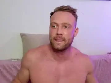 Chaturbate Best live sex cam show of miamax88