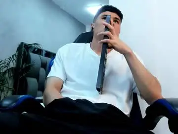 Chaturbate Live Porn of roan_birkin