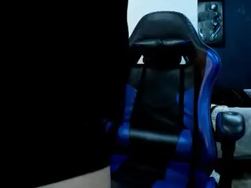 Chaturbate Sex Chat of roan_birkin