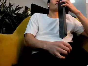 Chaturbate Free Live Porn of roan_birkin