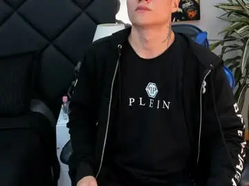 Chaturbate Sex Cam of roan_birkin