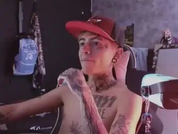 Chaturbate Adult Webcams of acidmilo