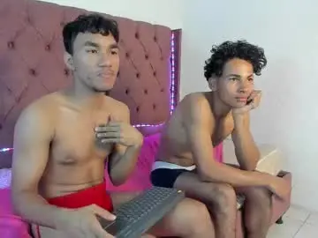 Chaturbate Watch Live Sex Cams of boys_hotparty