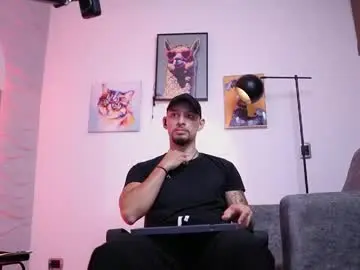 Chaturbate Live Sex Cam of dante_gold