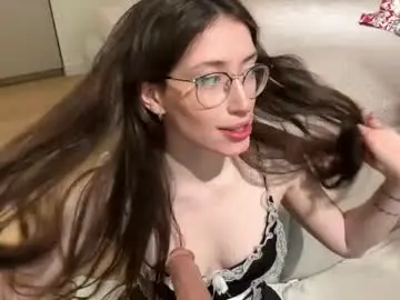 Chaturbate Free Live Porn of kellyberry__