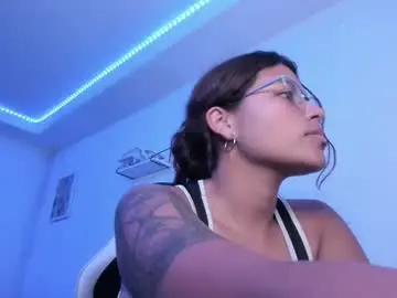 Chaturbate Watch Live Sex Cams of ladybrown_16