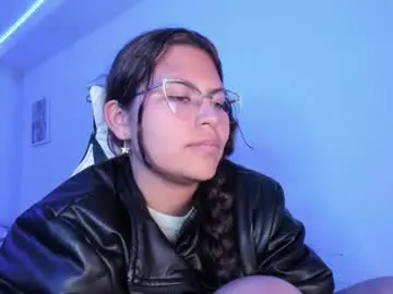 Chaturbate Live Porn of ladybrown_16