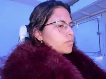 Chaturbate Free Porn Cam of ladybrown_16