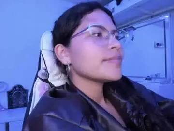 Chaturbate Live Sex Cam of ladybrown_16