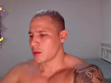 Chaturbate Live Porn of maxwel949813