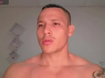 Chaturbate Live Sex Cam of maxwel949813