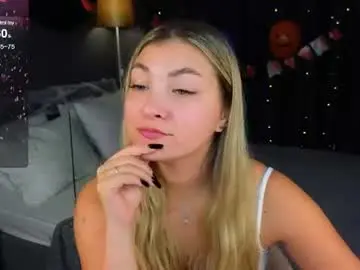 Chaturbate Live Sex Cam of angel__grace
