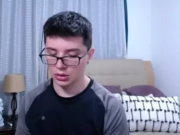 Chaturbate Live Porn of kevinhunts