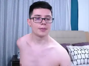 Chaturbate Watch Live Sex Cams of kevinhunts