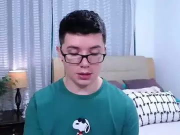 Chaturbate Free Porn Cam of kevinhunts