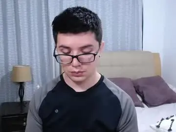 Chaturbate Free Porn Cam of kevinhunts