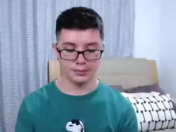 Chaturbate Watch Live Sex Cams of kevinhunts