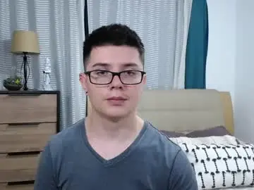 Chaturbate Free Live Porn of kevinhunts