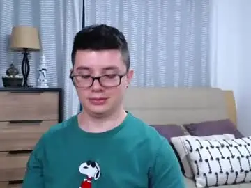 Chaturbate Free Live Porn of kevinhunts
