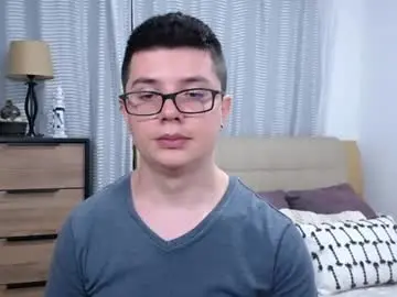 Chaturbate Live Porn of kevinhunts