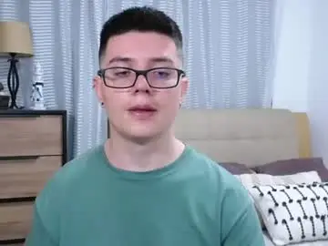 Chaturbate Free Live Porn of kevinhunts