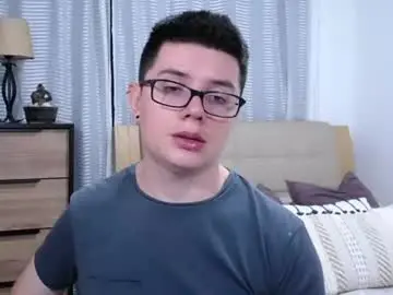 Chaturbate Sex Cam of kevinhunts