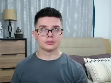 Chaturbate Sex Cam of kevinhunts