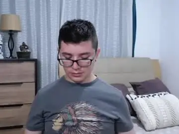 Chaturbate Adult Video Chat of kevinhunts