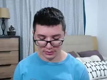 Chaturbate Live Porn of kevinhunts