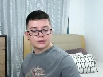 Chaturbate Live Sex of kevinhunts